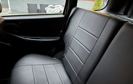 Chevrolet Niva I рестайлинг, 2018 год, 995 000 рублей, 24 фотография