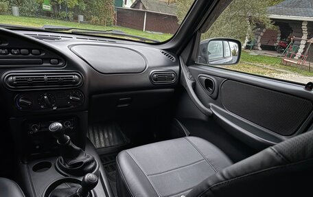 Chevrolet Niva I рестайлинг, 2018 год, 995 000 рублей, 22 фотография