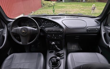 Chevrolet Niva I рестайлинг, 2018 год, 995 000 рублей, 23 фотография