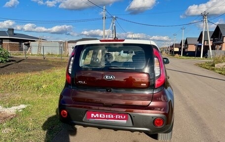 KIA Soul II рестайлинг, 2017 год, 1 450 000 рублей, 2 фотография