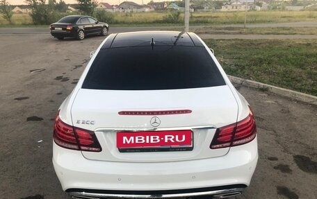 Mercedes-Benz E-Класс, 2014 год, 2 450 000 рублей, 2 фотография