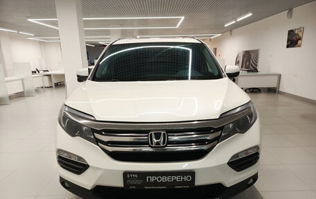 Honda Pilot III рестайлинг, 2017 год, 2 248 000 рублей, 2 фотография