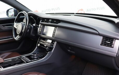 Jaguar XF II, 2016 год, 2 599 000 рублей, 9 фотография