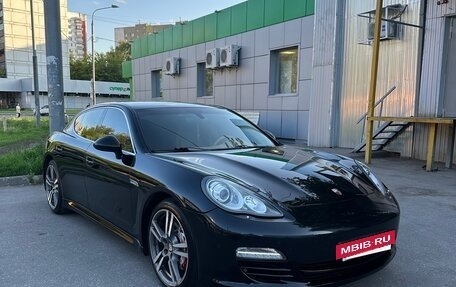 Porsche Panamera II рестайлинг, 2012 год, 2 360 000 рублей, 2 фотография