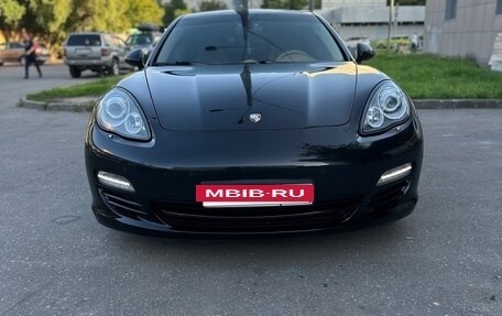 Porsche Panamera II рестайлинг, 2012 год, 2 360 000 рублей, 3 фотография