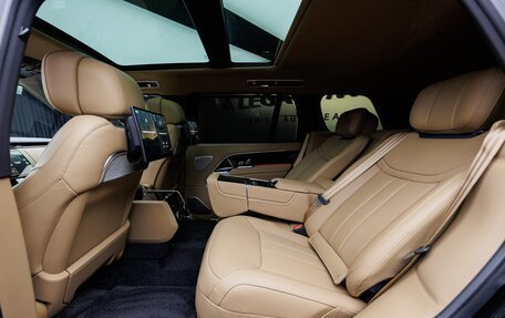 Land Rover Range Rover IV рестайлинг, 2025 год, 28 200 000 рублей, 38 фотография