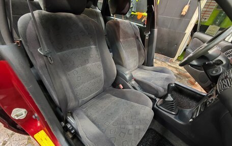 Toyota Corolla, 2001 год, 350 000 рублей, 10 фотография