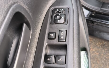 Mitsubishi Outlander III рестайлинг 3, 2020 год, 1 950 000 рублей, 10 фотография