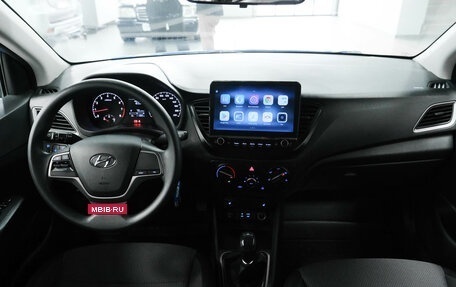 Hyundai Solaris II рестайлинг, 2018 год, 1 250 000 рублей, 11 фотография