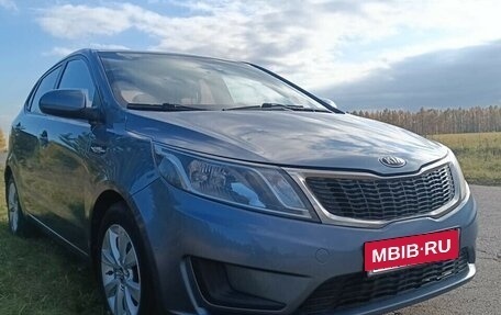 KIA Rio III рестайлинг, 2013 год, 850 000 рублей, 2 фотография