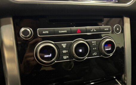 Land Rover Range Rover IV рестайлинг, 2017 год, 4 149 900 рублей, 12 фотография