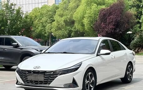 Hyundai Elantra, 2022 год, 1 700 000 рублей, 1 фотография