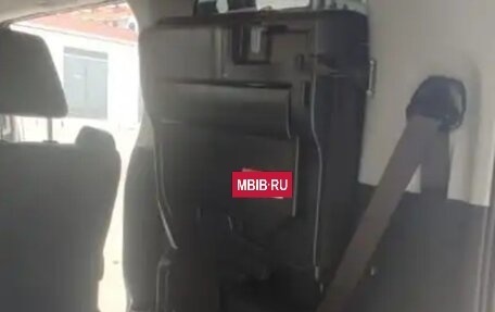 Toyota Voxy III, 2017 год, 1 850 000 рублей, 17 фотография