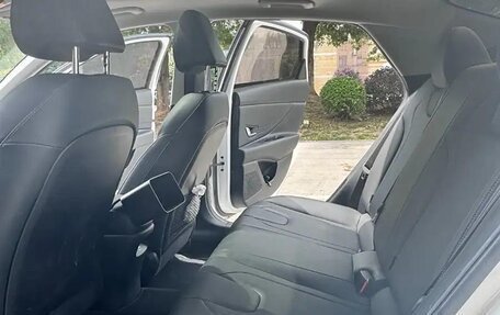 Hyundai Elantra, 2022 год, 1 700 000 рублей, 13 фотография