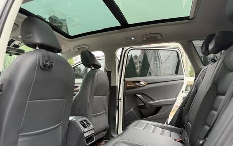 Volkswagen Tharu, 2022 год, 1 800 000 рублей, 6 фотография