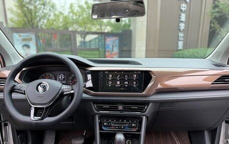 Volkswagen Tharu, 2022 год, 1 800 000 рублей, 7 фотография