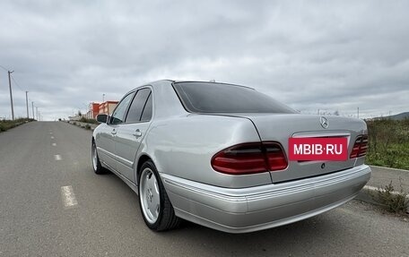 Mercedes-Benz E-Класс, 1999 год, 1 250 000 рублей, 7 фотография
