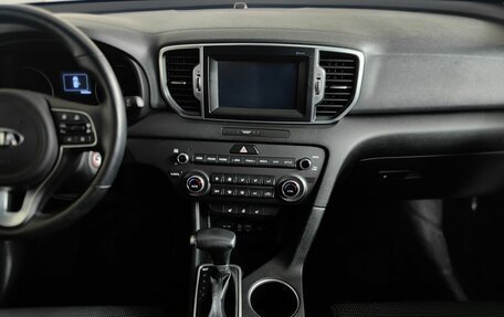 KIA Sportage IV рестайлинг, 2018 год, 1 993 000 рублей, 11 фотография