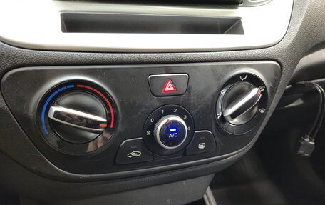 Hyundai Solaris II рестайлинг, 2020 год, 1 170 000 рублей, 19 фотография