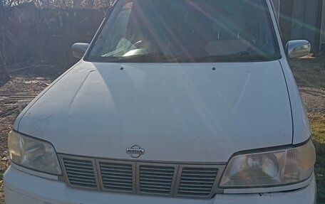 Nissan Cube II, 2000 год, 230 000 рублей, 1 фотография