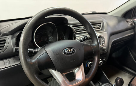 KIA Rio III рестайлинг, 2013 год, 817 300 рублей, 5 фотография