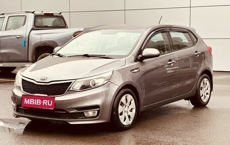 KIA Rio III рестайлинг, 2016 год, 1 049 000 рублей, 1 фотография