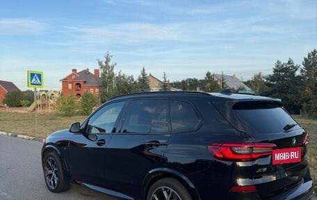 BMW X5, 2018 год, 5 950 000 рублей, 2 фотография