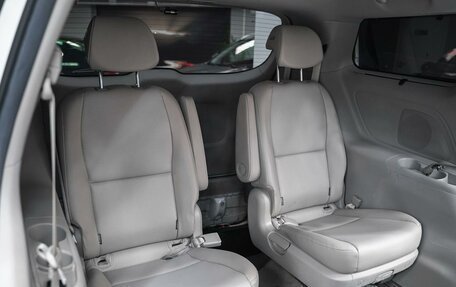 KIA Carnival III, 2019 год, 2 499 000 рублей, 7 фотография