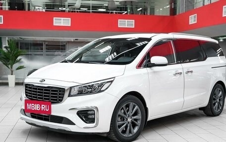KIA Carnival III, 2019 год, 2 499 000 рублей, 5 фотография