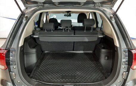 Mitsubishi Outlander III рестайлинг 3, 2019 год, 2 390 000 рублей, 5 фотография