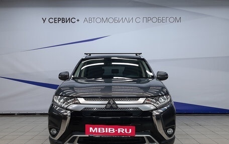 Mitsubishi Outlander III рестайлинг 3, 2019 год, 2 390 000 рублей, 6 фотография
