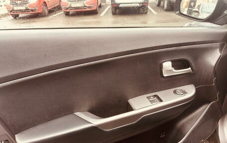 KIA Rio III рестайлинг, 2016 год, 1 049 000 рублей, 7 фотография