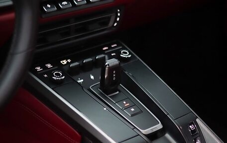 Porsche 911, 2021 год, 10 790 014 рублей, 15 фотография