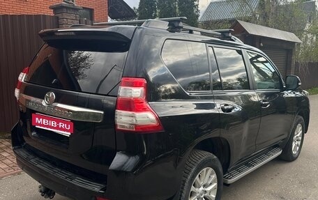 Toyota Land Cruiser Prado 150 рестайлинг 2, 2016 год, 3 150 000 рублей, 3 фотография