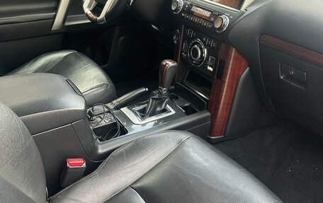 Toyota Land Cruiser Prado 150 рестайлинг 2, 2016 год, 3 150 000 рублей, 12 фотография