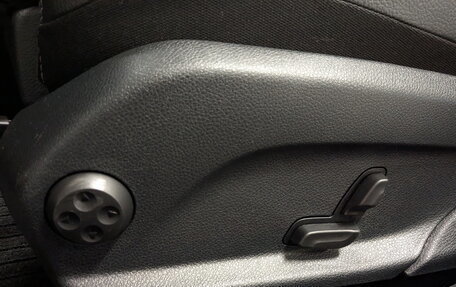 Mercedes-Benz C-Класс, 2019 год, 2 995 000 рублей, 21 фотография