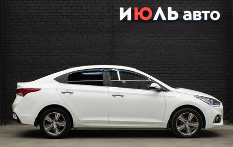 Hyundai Solaris II рестайлинг, 2018 год, 1 500 000 рублей, 5 фотография