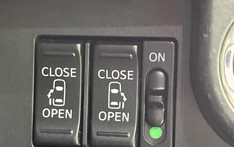 Toyota Tank I, 2018 год, 700 000 рублей, 11 фотография