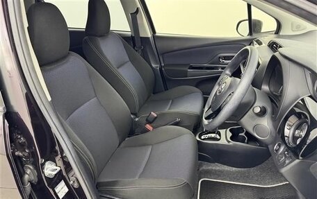 Toyota Vitz, 2018 год, 700 000 рублей, 7 фотография