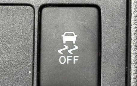 Toyota Vitz, 2018 год, 700 000 рублей, 19 фотография