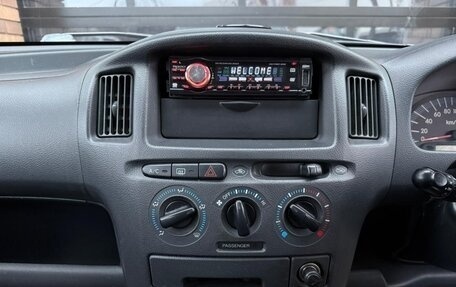 Toyota Probox I, 2003 год, 380 000 рублей, 15 фотография