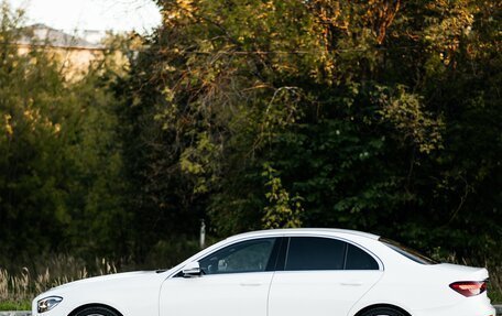 Mercedes-Benz E-Класс, 2020 год, 4 450 000 рублей, 5 фотография