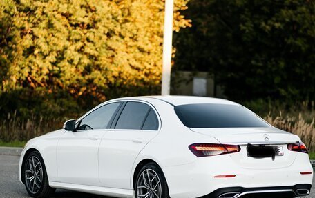 Mercedes-Benz E-Класс, 2020 год, 4 450 000 рублей, 6 фотография