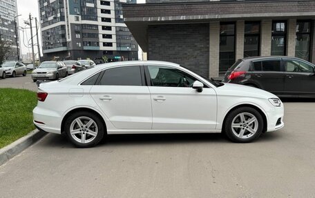 Audi A3, 2019 год, 2 200 000 рублей, 4 фотография