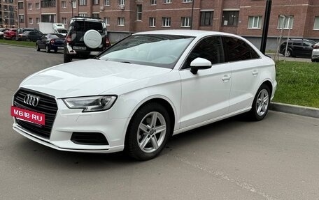 Audi A3, 2019 год, 2 200 000 рублей, 2 фотография