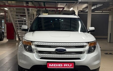 Ford Explorer VI, 2013 год, 1 470 000 рублей, 2 фотография