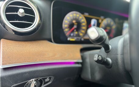 Mercedes-Benz E-Класс, 2018 год, 2 380 000 рублей, 13 фотография