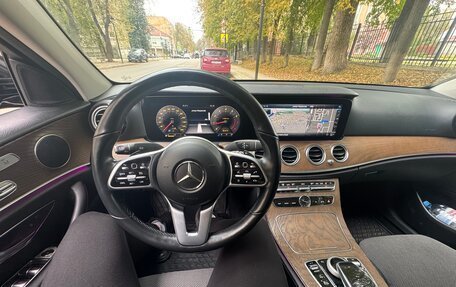 Mercedes-Benz E-Класс, 2018 год, 2 380 000 рублей, 14 фотография