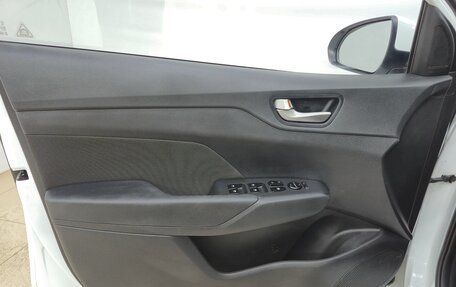 Hyundai Solaris II рестайлинг, 2019 год, 1 110 000 рублей, 7 фотография