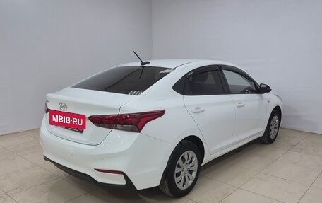 Hyundai Solaris II рестайлинг, 2019 год, 1 110 000 рублей, 4 фотография